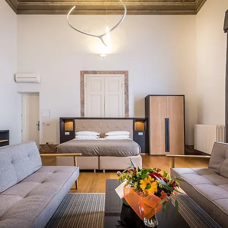 레지덴자 데포카 알 누메로 8 B&B