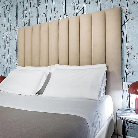 레지덴자 데포카 알 누메로 8 4*