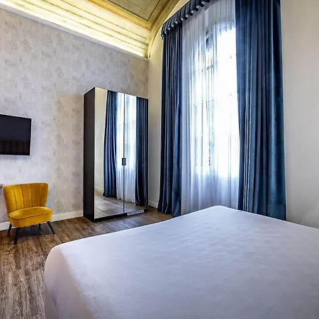 레지덴자 데포카 알 누메로 8 B&B 피렌체