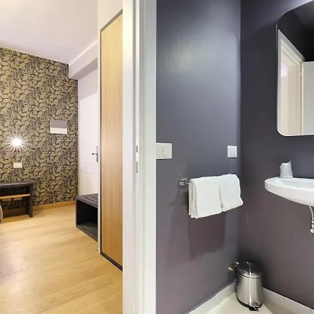 B&B 레지덴자 데포카 알 누메로 8 4*