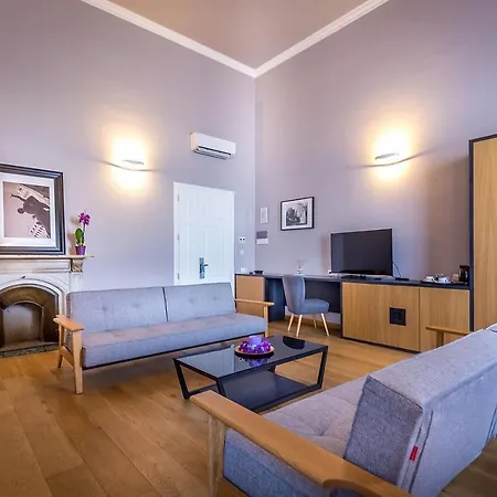 Residenza D'epoca Al Numero 8 3*