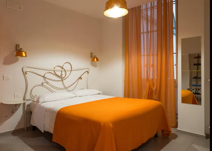 Bed & Breakfast Residenza D'epoca Al Numero 8 Florens