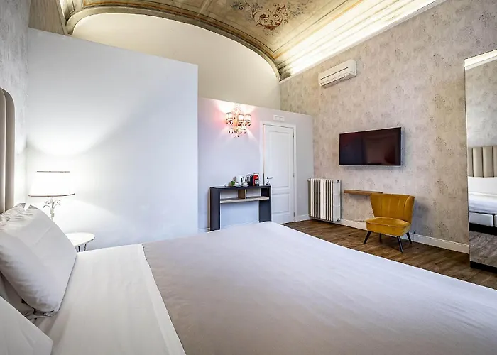 Residenza D'epoca Al Numero 8