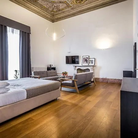Residenza D'epoca Al Numero 8 Bed & Breakfast 3*